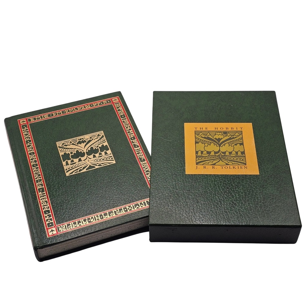 J.R.R. Tolkien The Hobbit Hardcover Green Classic Fantasy Collector Edition